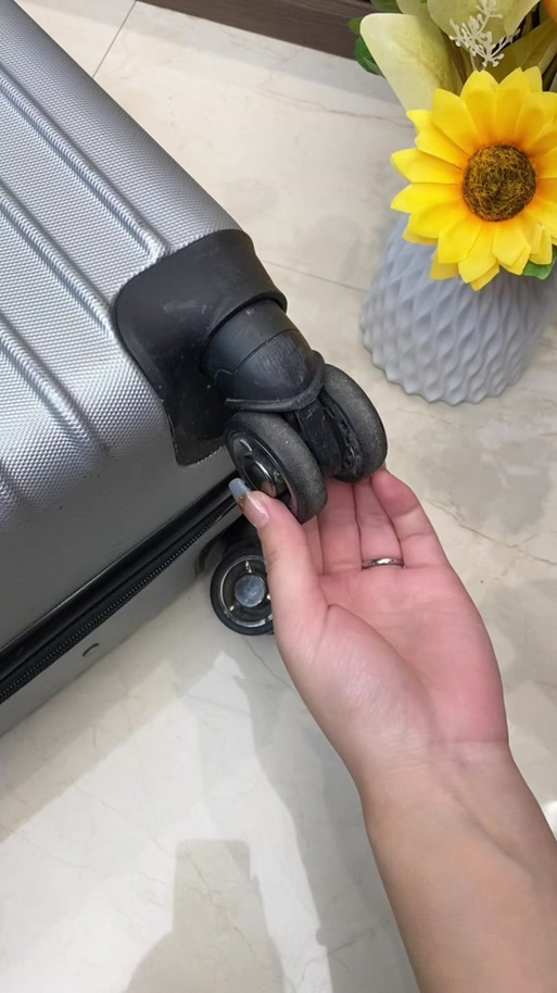行李箱轮子截图3