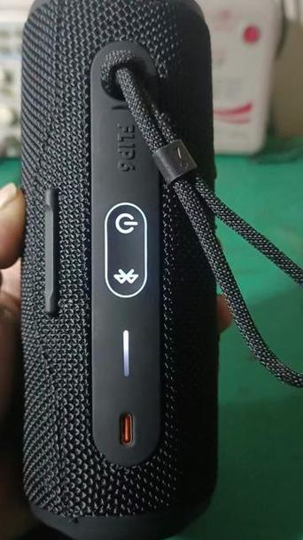 音响声音一大就断电是啥原因