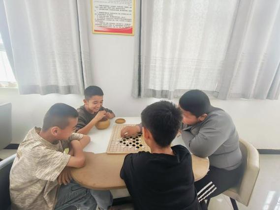 免费五子棋小游戏
