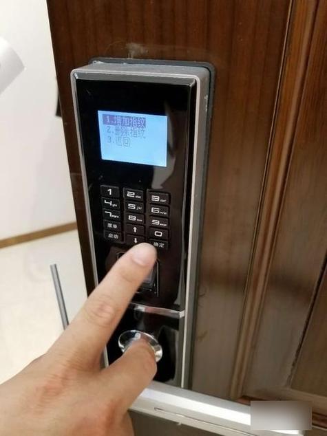 指纹锁要换门吗 指纹锁要换门吗