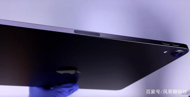 ipad pro 后面三个触点
