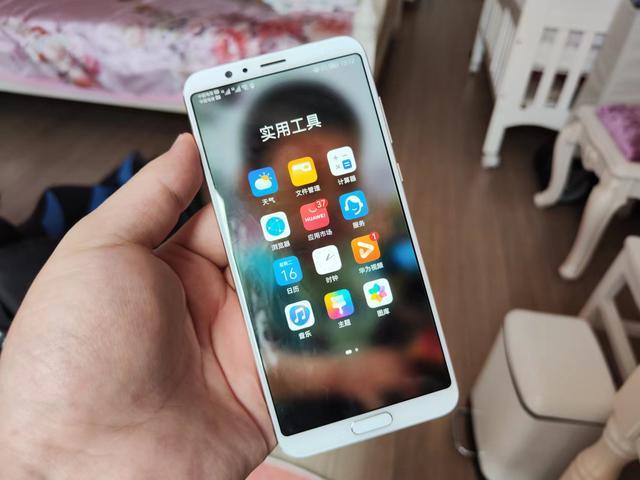 荣耀V10的配置参数截图3