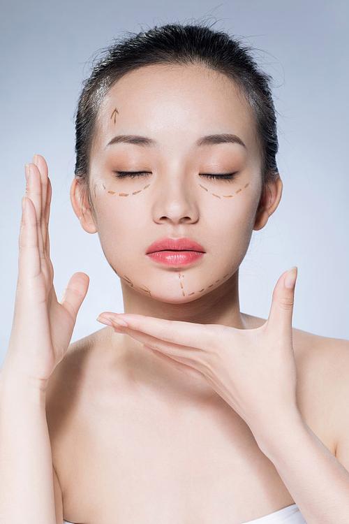 女人用虚线暗示什么 女人用虚线暗示什么
