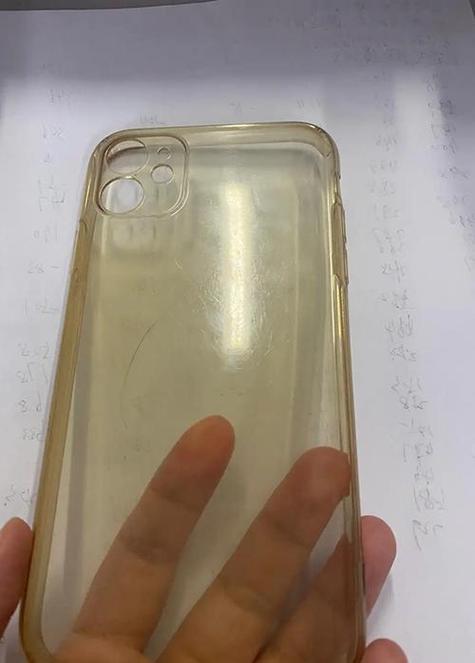透明手机壳变黄怎么洗