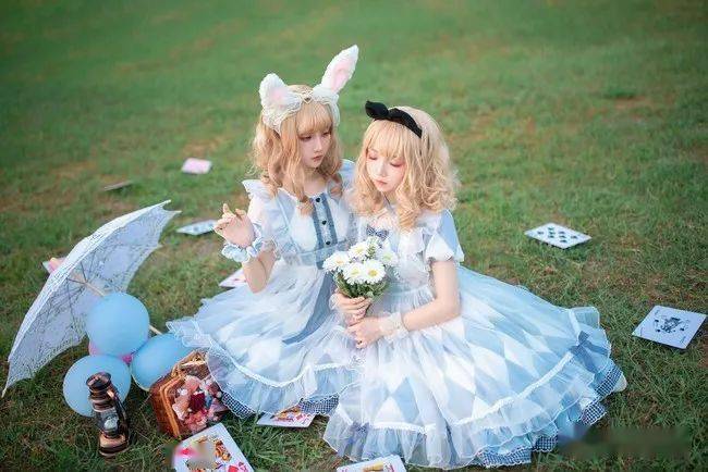 lolita里的双子指什么