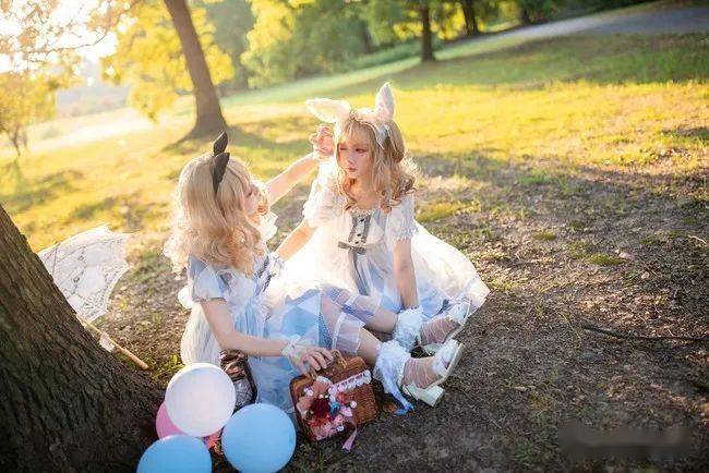 lolita里的双子指什么截图2