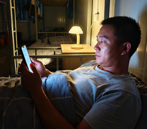 30岁儿子天天打游戏怎么办