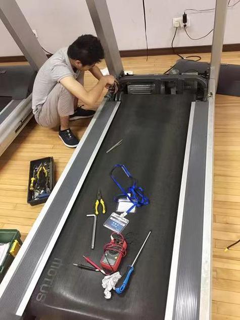 跑步机皮带整体跑一边截图3