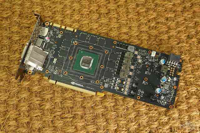 GTX1070用多大电源