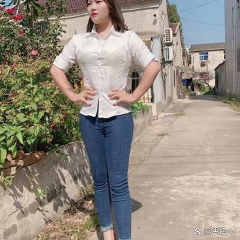 韩剧《邻居家妻子》电视免费观看