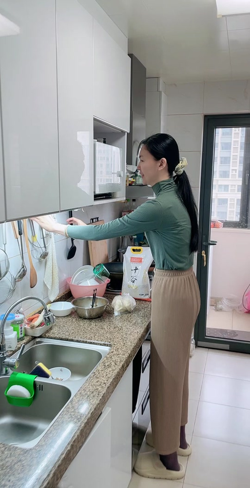 上海妈妈王蕾照片高清