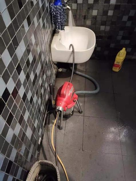 漏水维修上门服务电话截图1
