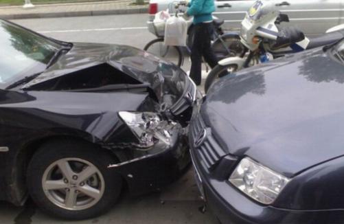 撞车事德国车好还是日本车