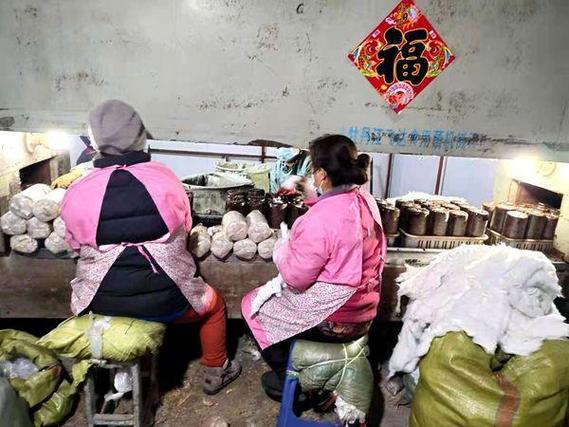 农村棉袄棉裤图片