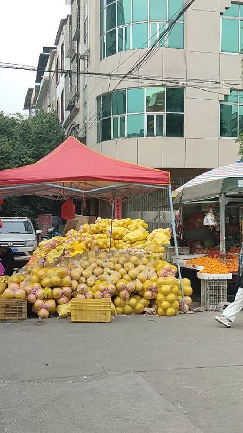 摆地摊
