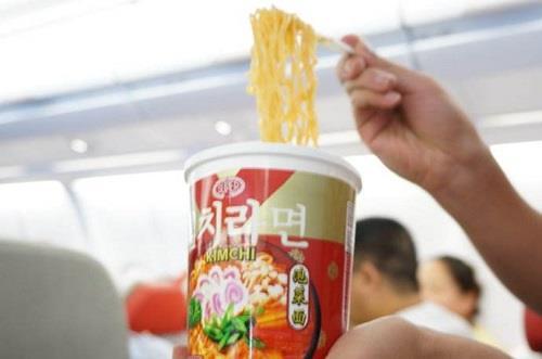 飞机让带方便面吗桶方便面截图3