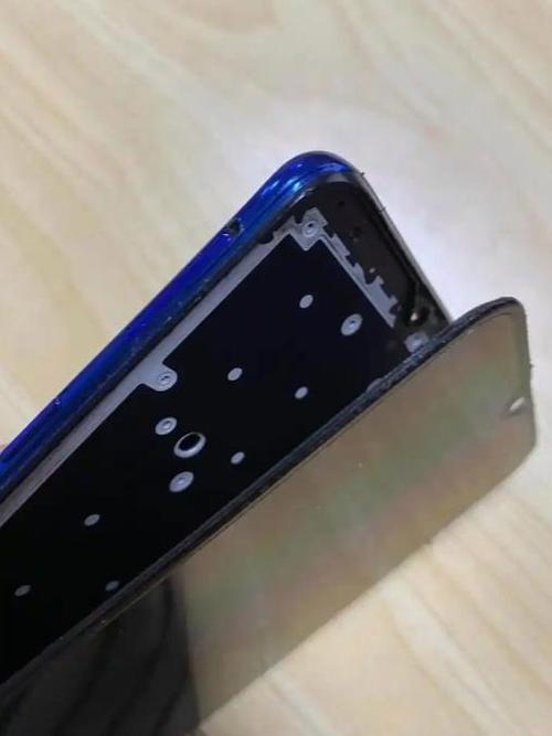 外屏开胶了维修需要多少钱截图3