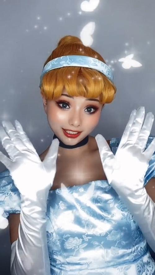 扮灰姑娘该画什么妆 扮灰姑娘该画什么妆