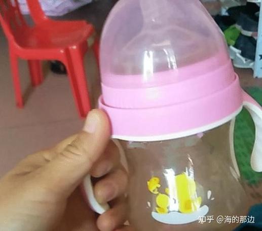 短奶瓶好还是长奶瓶好 短奶瓶好还是长奶瓶好
