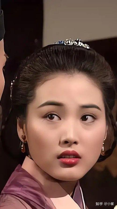 陆展元妻子是谁演的