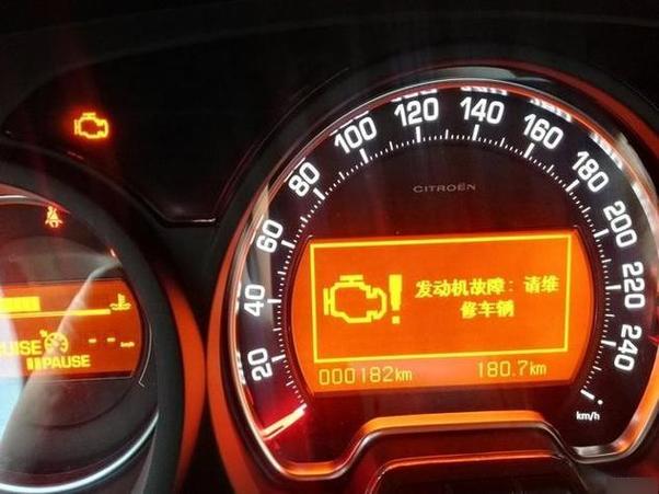 ac2100橙色灯一直闪烁