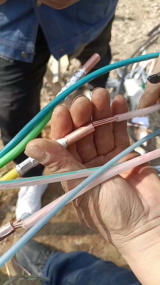 低压380v电缆中间接头视频