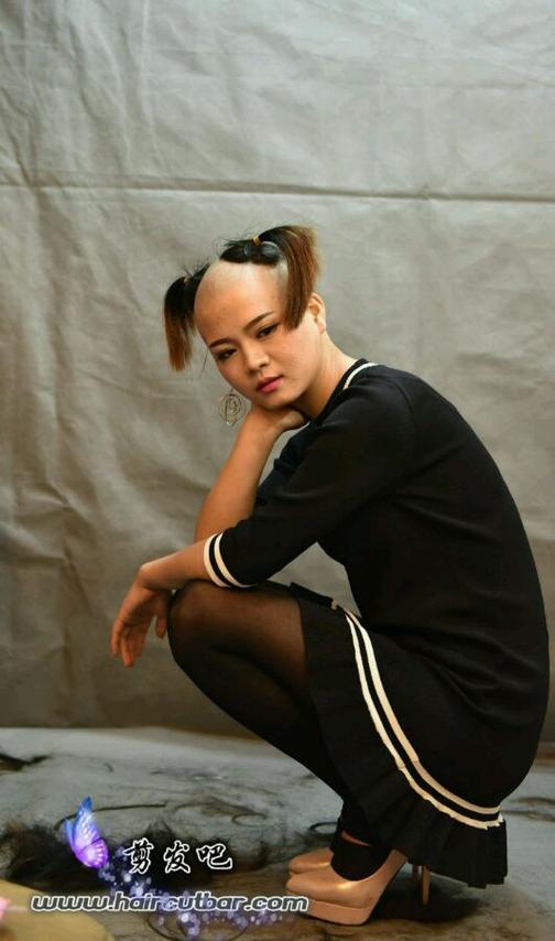 美女长发剃光头视频 美女长发剃光头视频