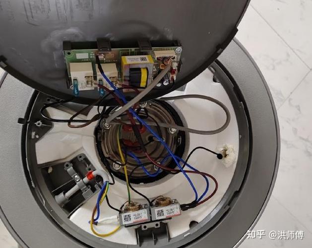 海尔50升热水器老式拆卸