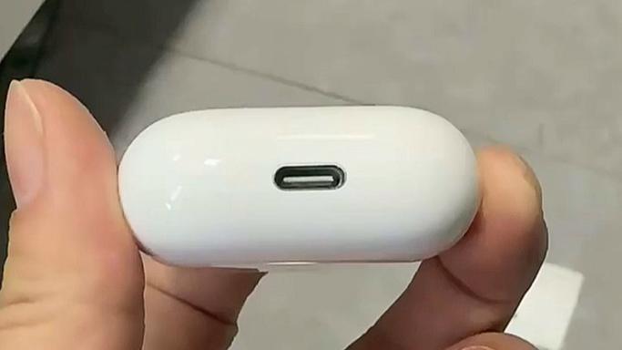 airpods有线充电截图1