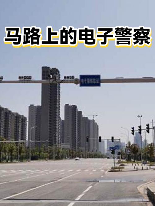 电视红灯亮一下就灭了