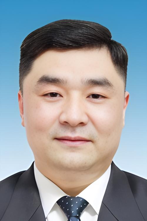任军简介