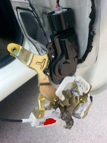 比亚迪f3不启动没反应