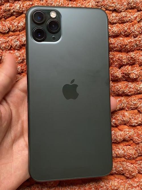 苹果11pro max图片