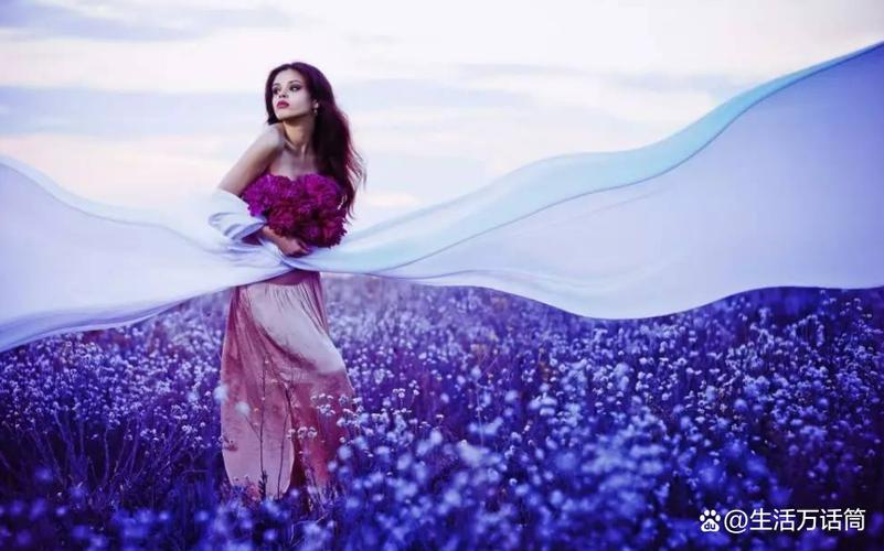 喜欢蓝色的女性性格截图1