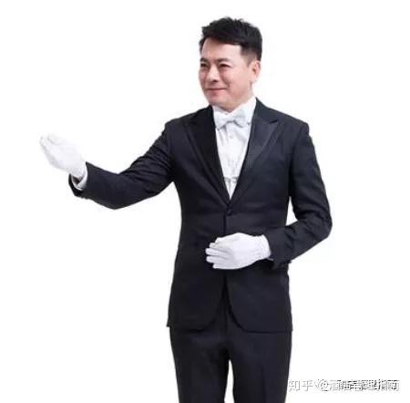 男的突然变礼貌了