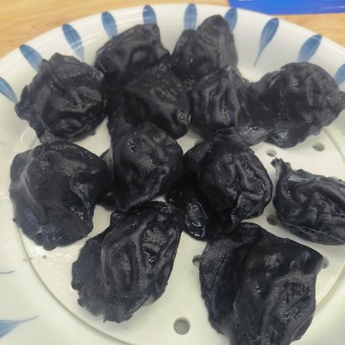 墨鱼的黑色皮能吃吗