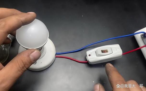 led灯关了又一个灯珠微亮截图2