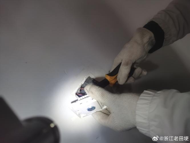 电视开始有声音一会就没了