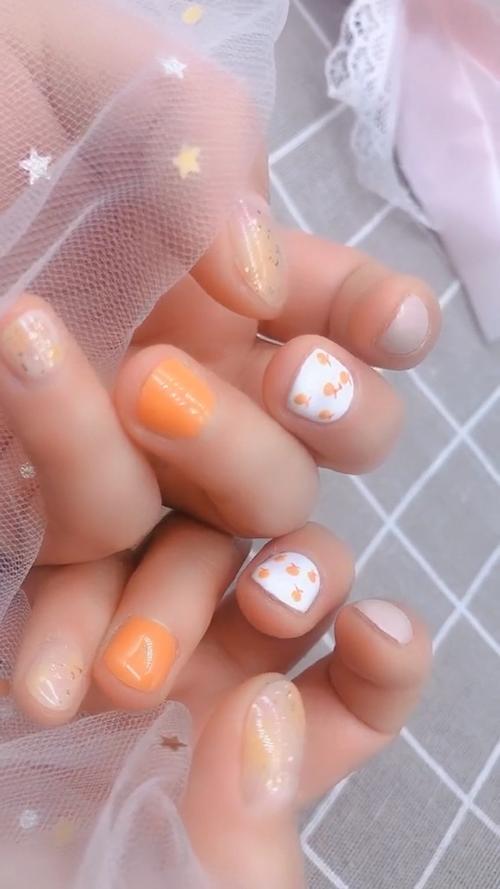 小学生自己做美甲截图2