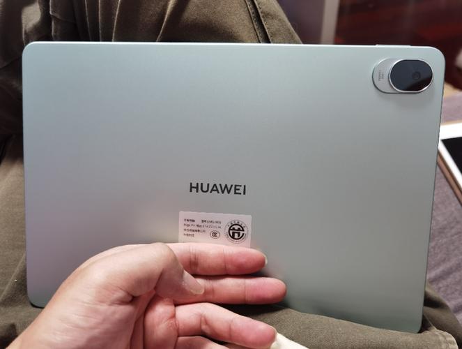 matepad11.5卡槽位置图
