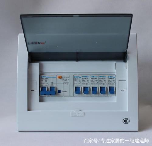 墙壁插座跳闸推不上去