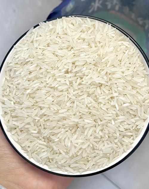 长粒大米图片